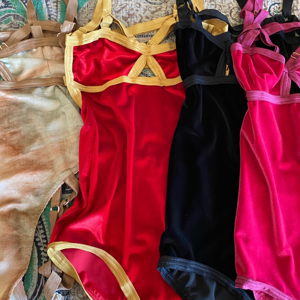 Solstice Intimates Bodysuits - Picture 6 of 6